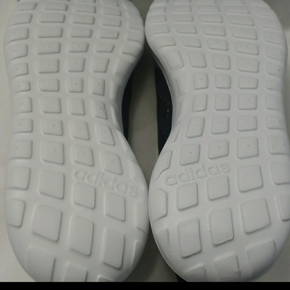 Adidas Slip On Sneaker - Picture 3 of 5